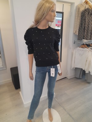 Top by clara zwart pofmouw  met steentjes D 7247