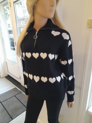 Half zip sweaters zwart wit hartjes